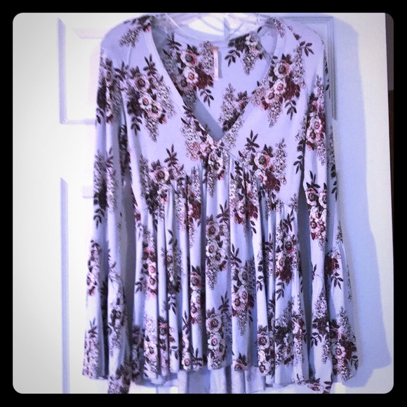 Free People Speak Easy in Sky - Picture 2 of 10